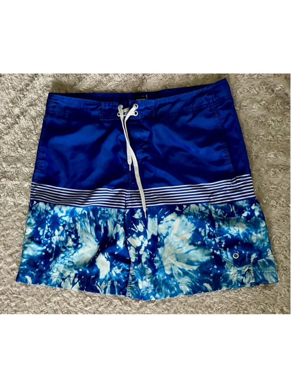 Broken Threads Surf Men's Swim Trunks, Size Small